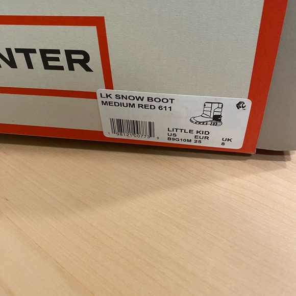 Hunter Medium Red Snow Boots - Picture 2 of 5